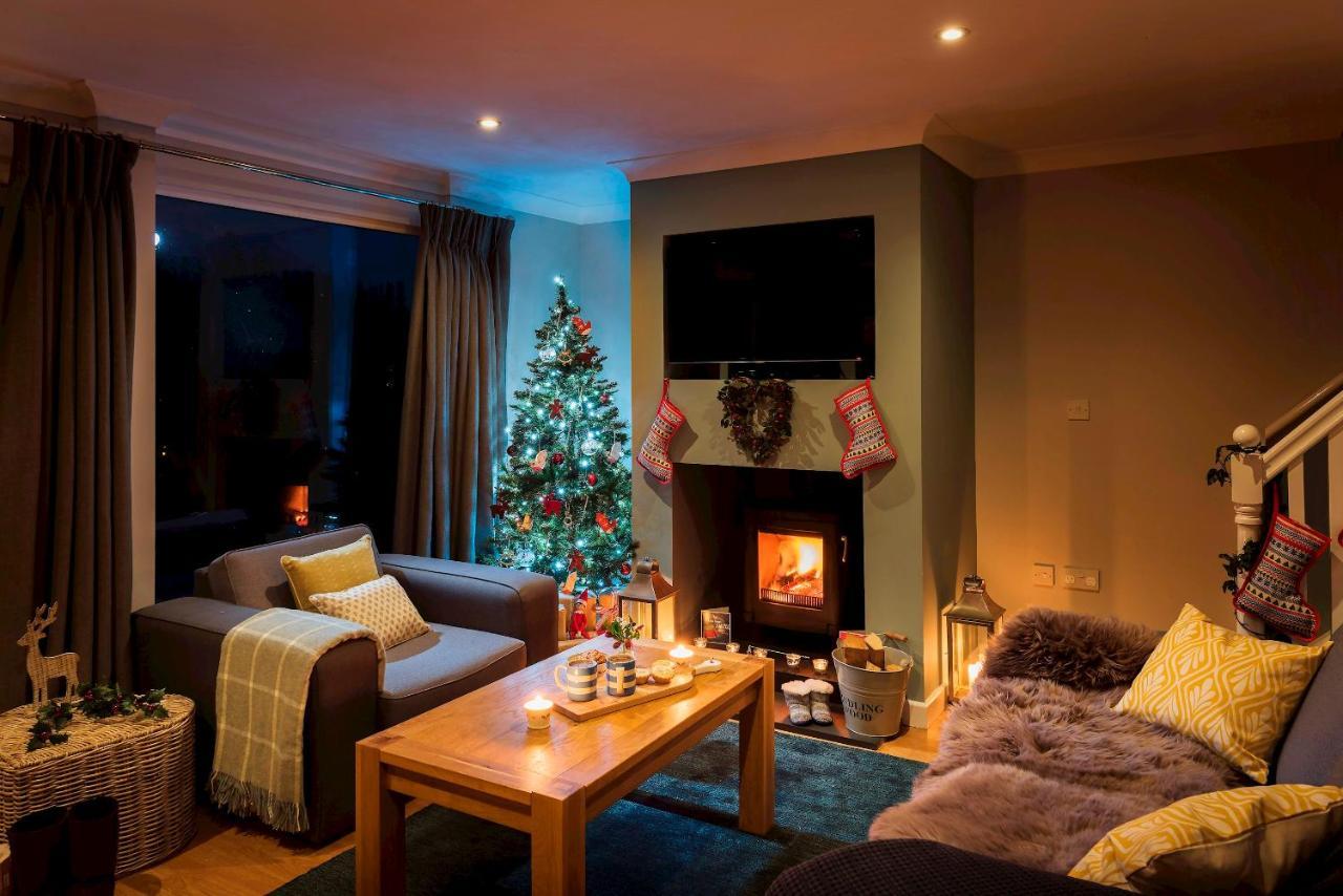 Kingfisher Hot Tub & Log Burner House On Premium Lakeside With Resort Facilities St Columb Major Extérieur photo